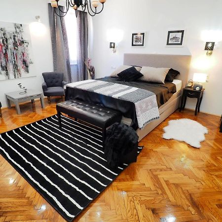 Appartement Deluxe Zoya Centar à Pula Chambre photo